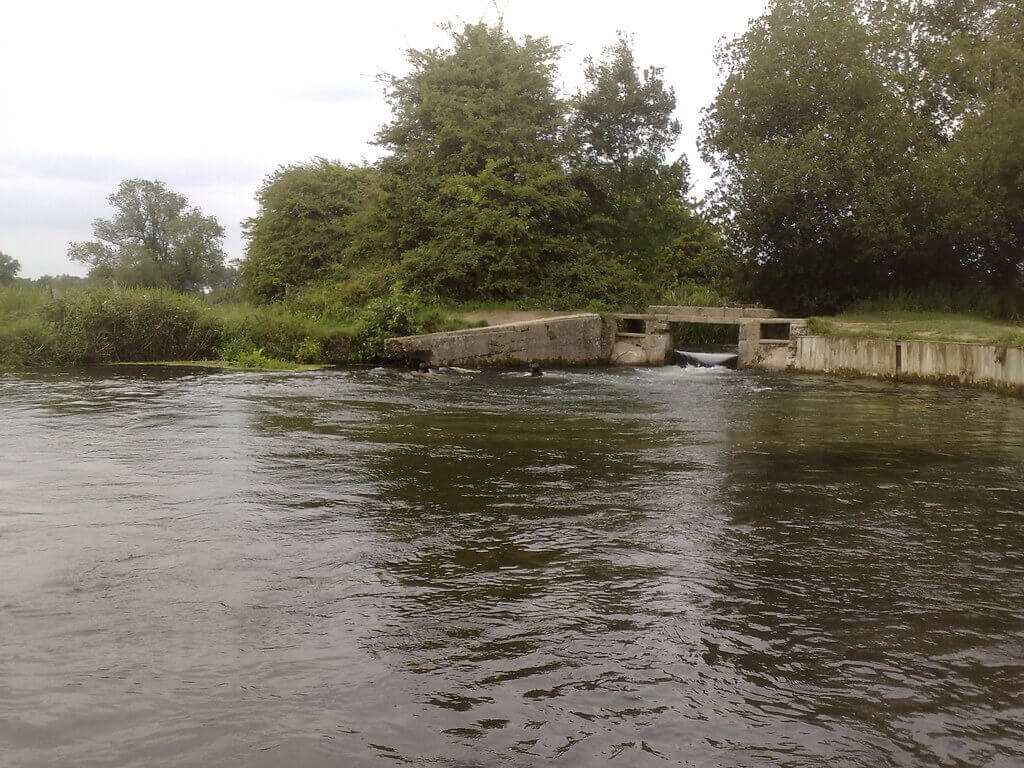 compton lock swimming