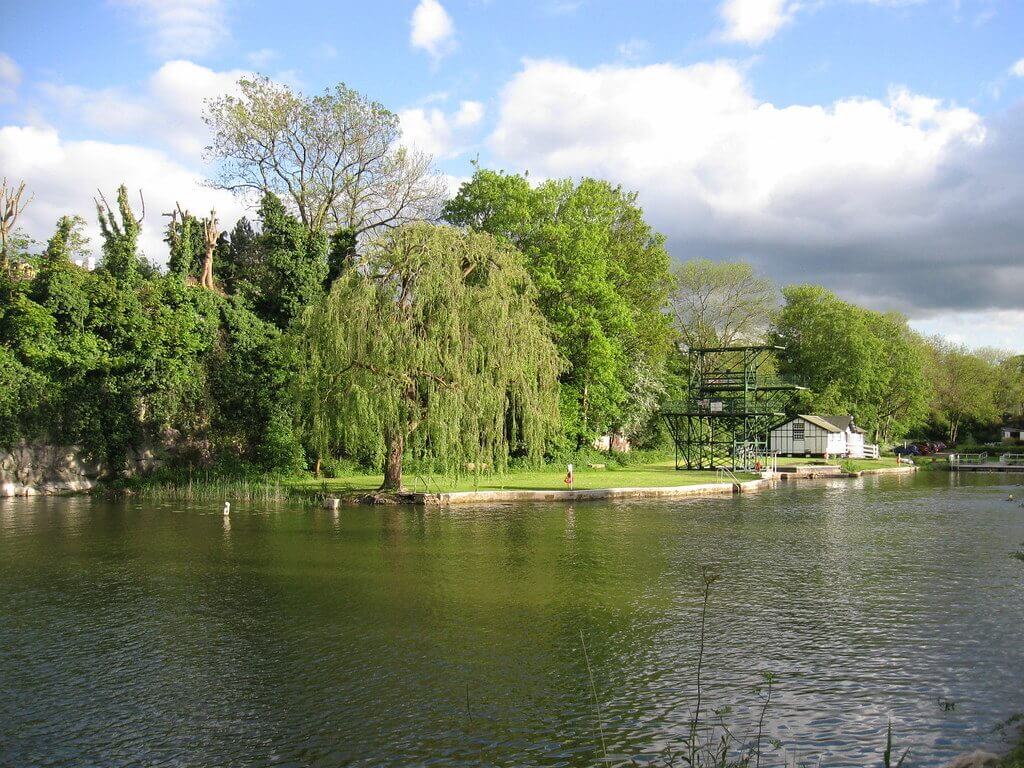 henleaze lake swimming