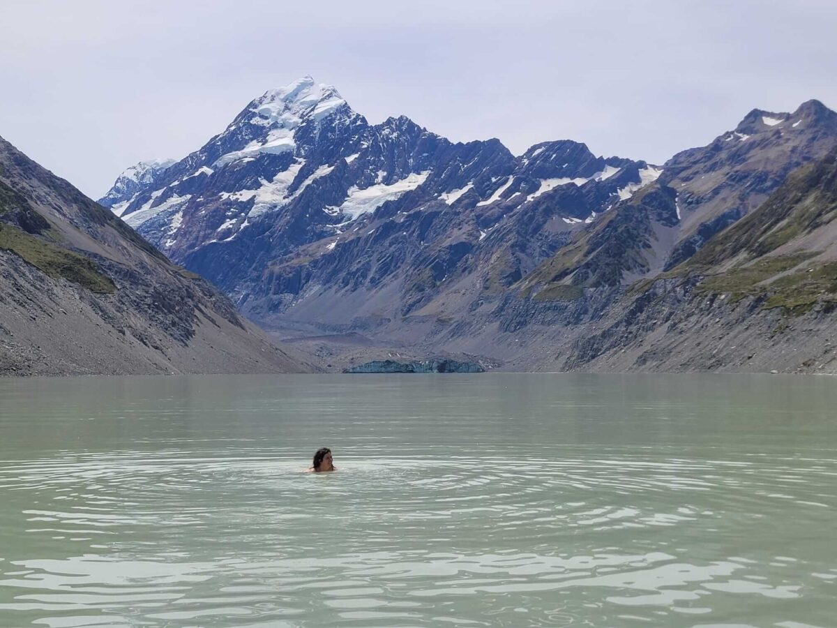 swimming in hooker lake